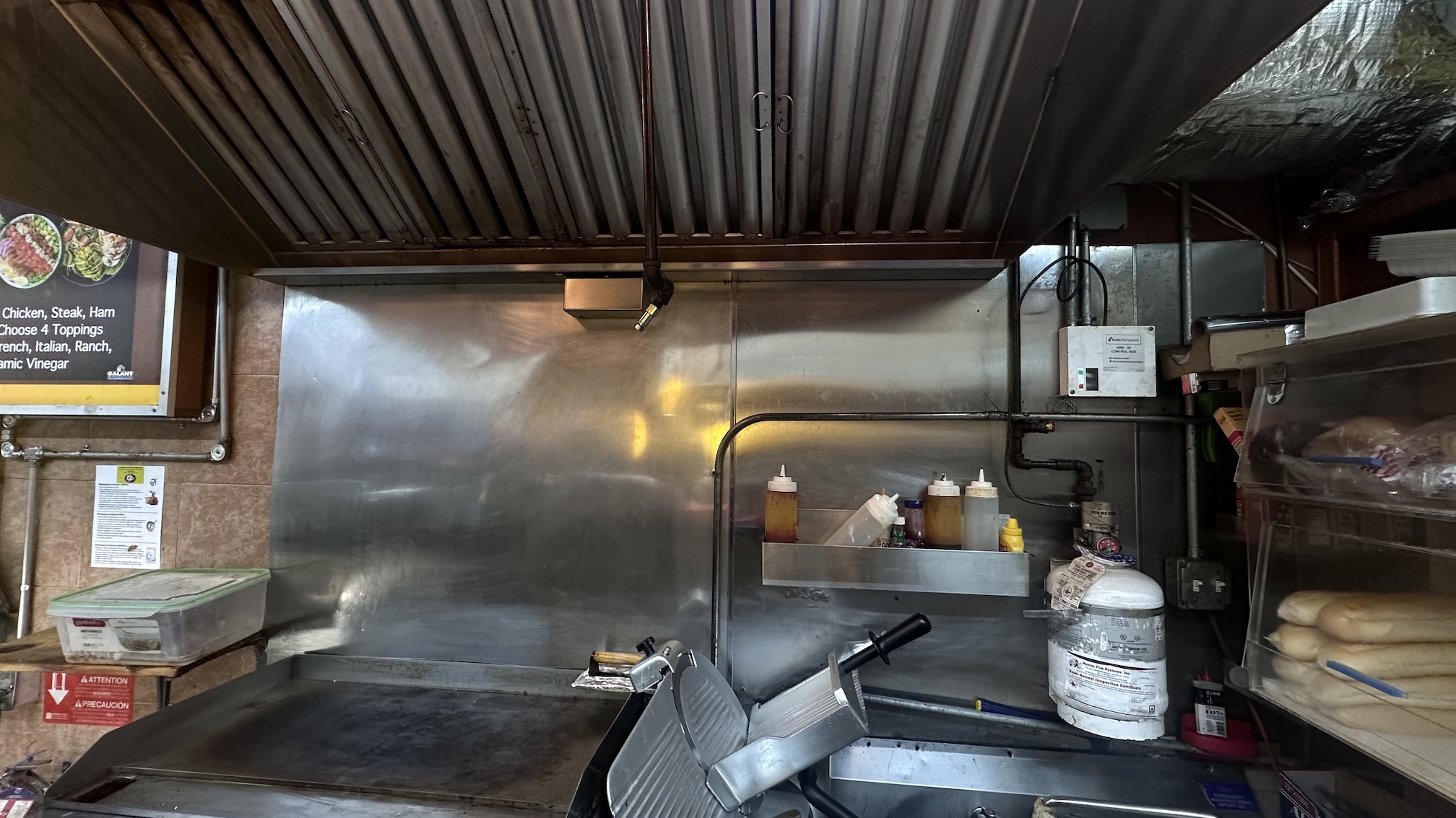 Expertos en Ventilación e Instalación de Equipos de Cocina Comercial Master Fire Bronx NY 7