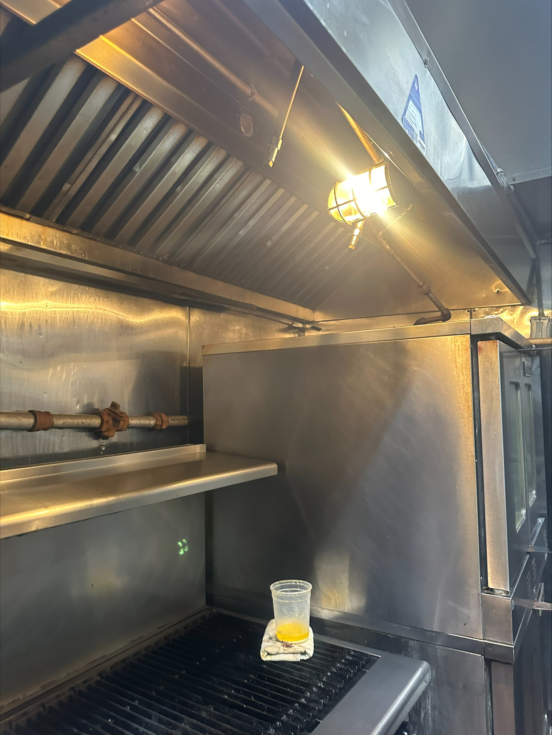 Master Fire Commercial Kitchen Ventilation Pitfalls for Busy NYC Restaurants 5