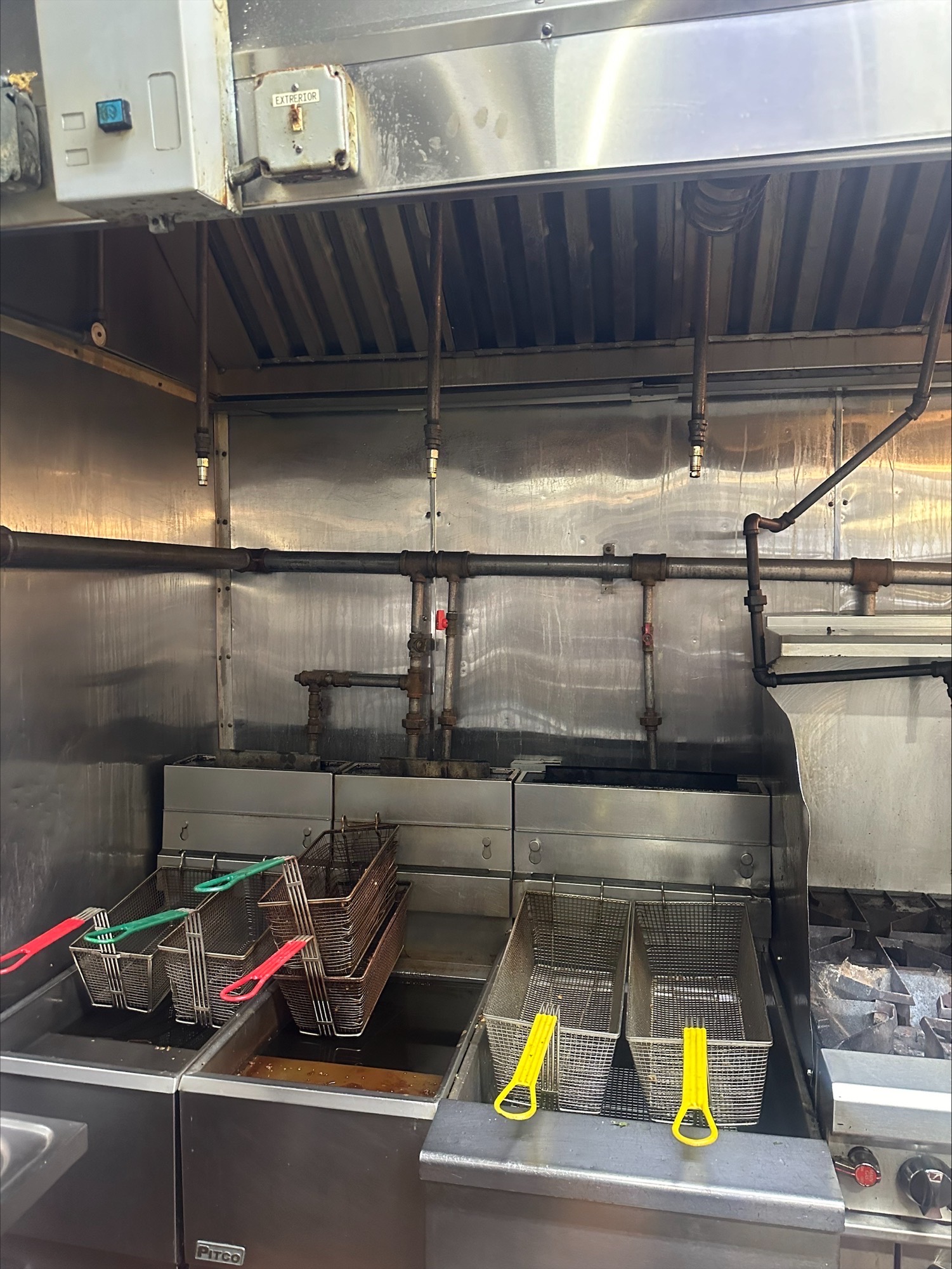 Master Fire Commercial Kitchen Ventilation Pitfalls for Busy NYC Restaurants 4