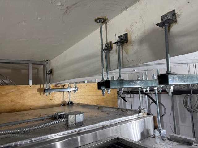 Home > Case Studies > Hood & Duct Fabrication Midtown Manhattan Restaurant x