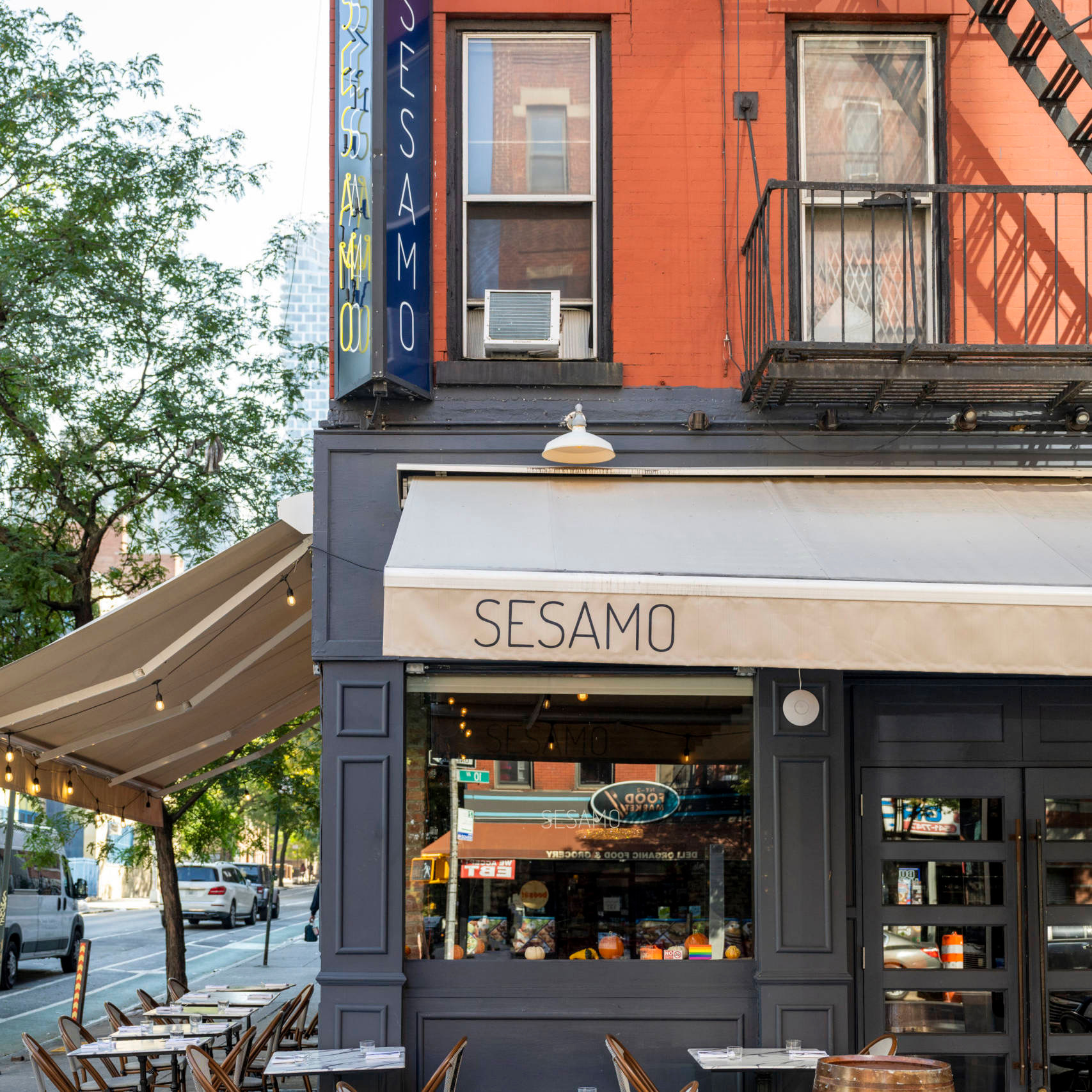 Hells Kitchen Restaurant Exhaust Ventilation with Electric not Gas
